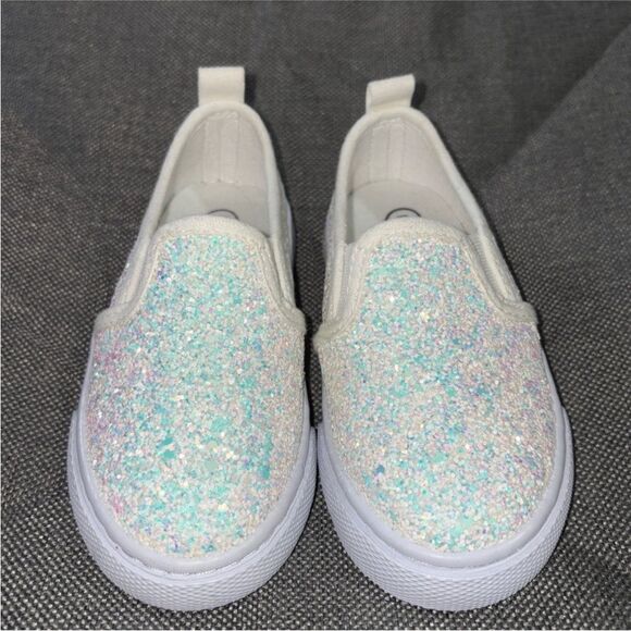 Like new cat & Jack little girls size 7 white sparkly shoes - Picture 1 of 1
